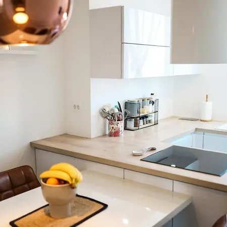 Lejlighed Two Bedroom Near Lidl